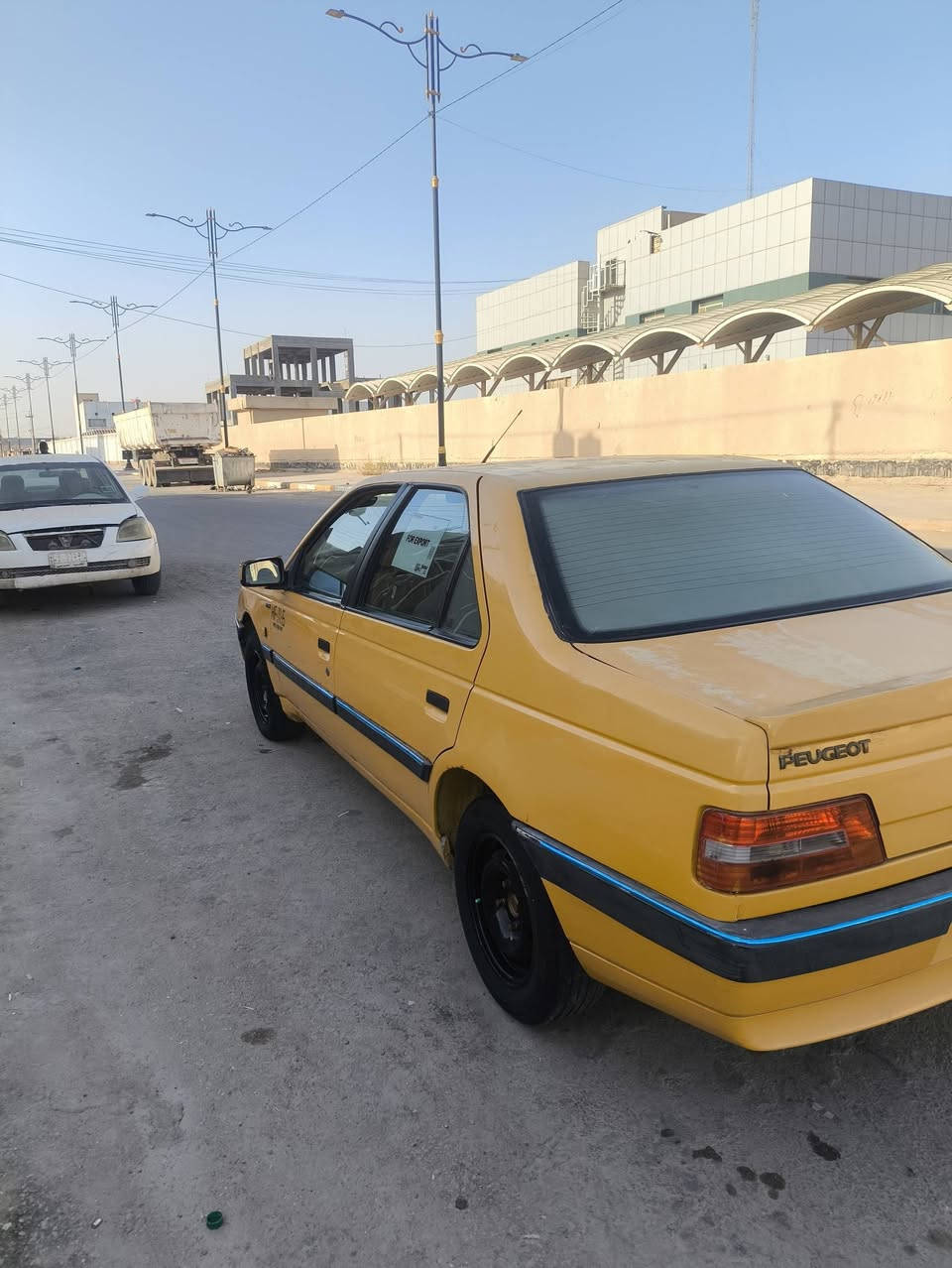 سلام عليكم
بيجو مديل 16 مكفول من ضربه قويه مكينه كير حداديه تبريد تخم تاير رقم مثنى سعر 37 بيه مجال رقم مبايل ‏‪***********‬‏
