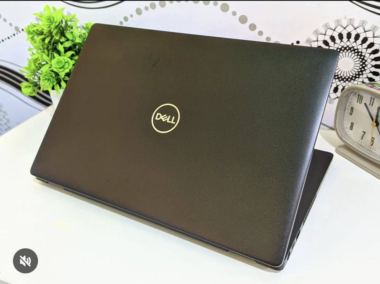 لابتوب Dell core i7  سوبر سلم شاشه لمس الجيل الثامن للبيع
المعالج core i7 الجيل الثامن
رام 16 كيكا DDR4
هارد 256 كيكا SSD
كرت الشاشه Intel UHD حجم 8 كيكا
الشاشه حجم 14 انج ضد التوهج  دقة FHD لمس ١٠ اصابع
باتري ليثيوم 6 خلايا  شحن سريع 65 واط والباطرية ممتازة 
كامره دقة hd تحتوي قفل فتح وغلق الكامره
 منفذ تايب سي و رام  وhdmi وسيم كرت وباقي المنافذ   الحاسبه كلش نضيفه وحلوه
السعر 400 الف


**إذا كنت صاحب هذا الإعلان وتريد حذفه لأي سبب، رجاءا أرسل رسالة إلى الدعم الفني**