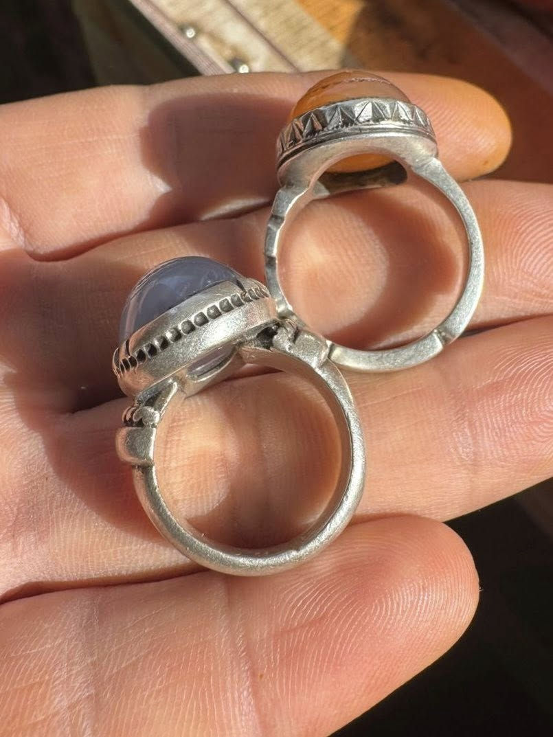 عقيق يماني مخطوط الوان راقيه
صياغات يدوية درجه اولى 
المشمشي تطعيم ماس 
سعر خاص حبايب


**إذا كنت صاحب هذا الإعلان وتريد حذفه لأي سبب، رجاءا أرسل رسالة إلى الدعم الفني**