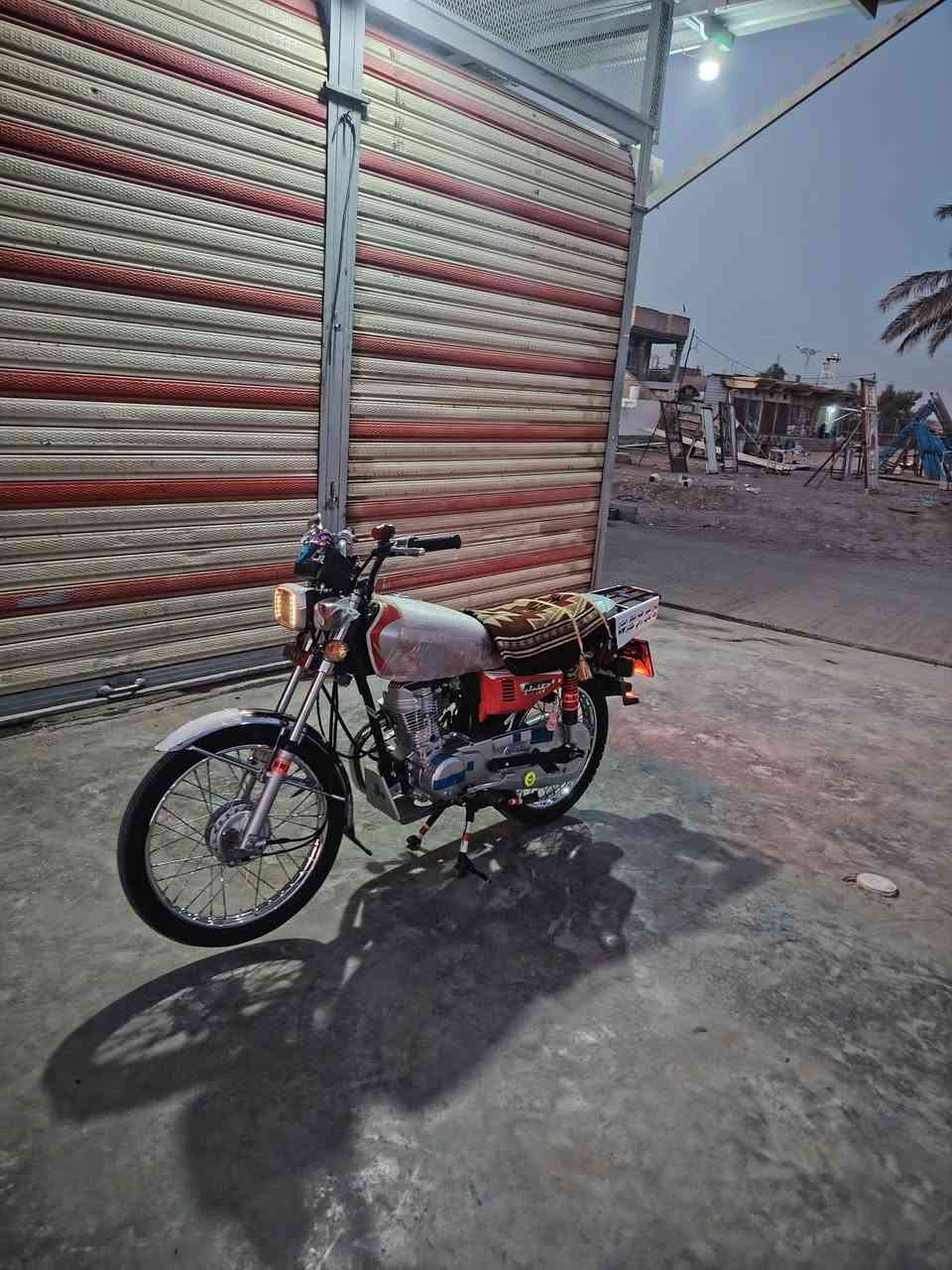 سلام عليكم دراجه نامه اصلي شلامجه موديل 23 الدراجه بلادي سعر ملون و300 وبيهه مجال مكاني واسط صويره وهاذه رقمي ***********
