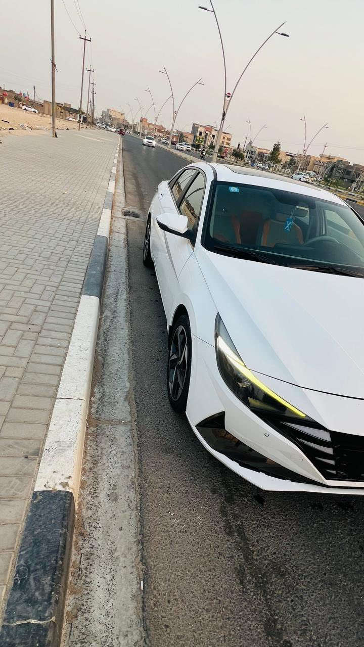 سلام عليكم لانتره موديل 23 اقصاد خليجي تبديل بنيد وعرضانيه بدون دواخل نضام اقصاد باقي سنتين وتصير حره 
السياره ماشيه 105 
البصره القبله 
مكينه 1600 
***********
