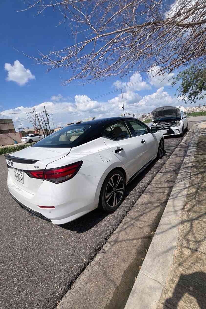 سلام عليكم 
بيع فقط 
نيسان سنترا 2020
جاملغ سكن صبغ فقط 
سونار مرفق
بدون شواصي بيهه شويه بطانه شي قليل
صور الحادث موجود
بجم كبس حتي دعاميه بلادي حادث جانبي
مواصفات SR سقف اسود بلادي
ماشيه 45000 ميل فقط!
رقم اربيل سنويه فحص هزه كلهه جديد
سعرهه 130 و بيهه مجال كلش بسيط
مكان سياره اربيل 
للاستفار ***********
