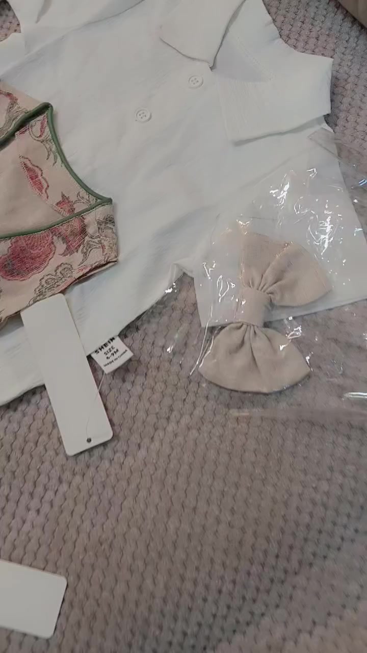 سيت العيد الولادي توفر
شوفو جمال السيت الانيق


**إذا كنت صاحب هذا الإعلان وتريد حذفه لأي سبب، رجاءا أرسل رسالة إلى الدعم الفني**