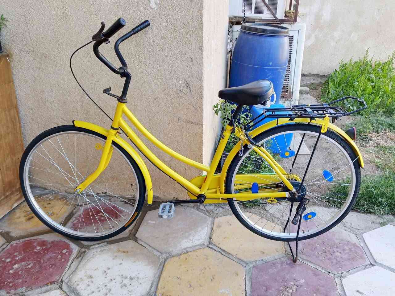 باسكل بناتي حجم 26 نوع BD بس الزكه مشلوعه
موديل 2024 
سعر 150 وبي مجال مكاني غراف 
رقم *********** 
خاص موجود
