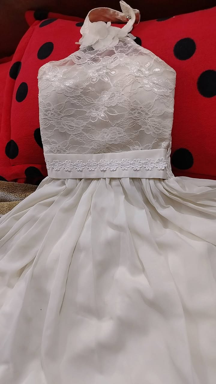 بدله بناتي تلبس عمر ١٢.. ١٣.. ١٤ سعرهه ١٠٠٠٠


**إذا كنت صاحب هذا الإعلان وتريد حذفه لأي سبب، رجاءا أرسل رسالة إلى الدعم الفني**