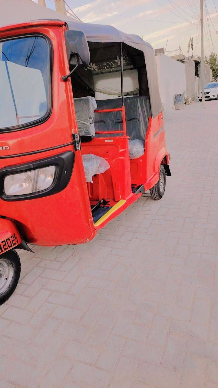 سلام عليكم تكتك البيع 20-رقم وسنويه استفسار اتصل *********** بصره القبله
