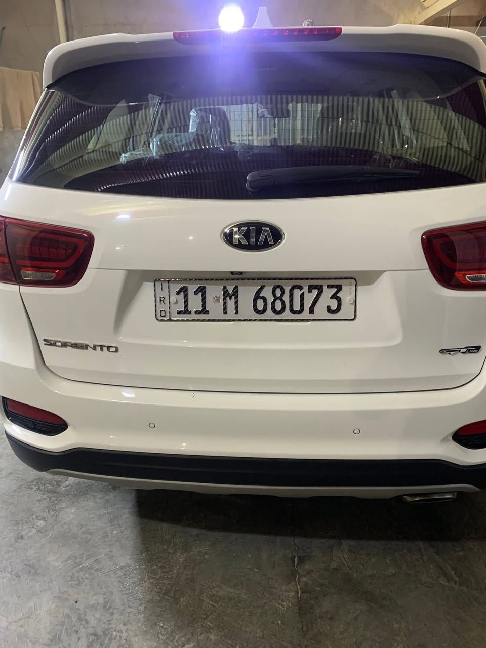 السلام عليكم ورحمة الله وبركاته 
للبيع فقط 
سورنتو خليجي موديل 19
فول مواصفات 
دفع رباعي جيتي لاين 
هزّه وسنويه جديده 
السيارة ماشيه 130
السونار مرفق مع الصور
مكاني الانبار الخالدية 
السيارة باسمي تحويل ثاني يوم 
للاستفسار الاتصال على الرقم الخاص فقط 
***********
السعر 255 وبيها مجال 
ملاحظة/ امي يوميا تدعيلي دكول ان شاءالله يجيك ابن حلال يشتري سيارتك 🤣
