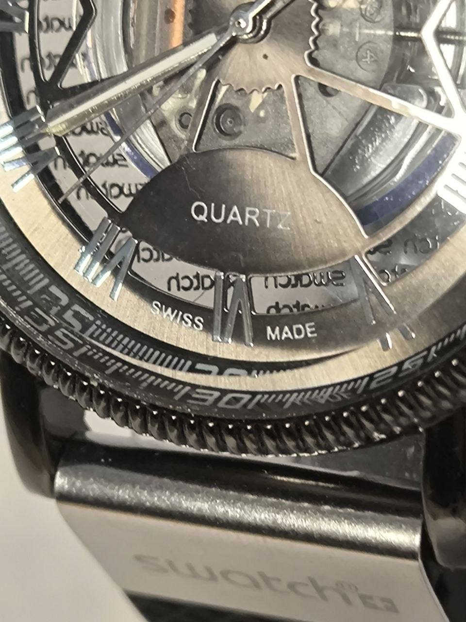 ساعة من ماركة سواجSWATCH وارد اوربي
تحفة فنية 
مكينة كوارتز 
ميناء والكيس سكلتون مميزة وارقام لاتيني
زجاج ياقوتي معدني ضد الخدش 
مقاومة ماء وغبار 
سير ربل طبي ضد البكتيريا وتجمع الاوساخ 
القطعة مختمة بالكامل 

السعر :-20 الف ع اول تم 
للحجز والاستفسار يرجى مراسلة الصفحه


**إذا كنت صاحب هذا الإعلان وتريد حذفه لأي سبب، رجاءا أرسل رسالة إلى الدعم الفني**