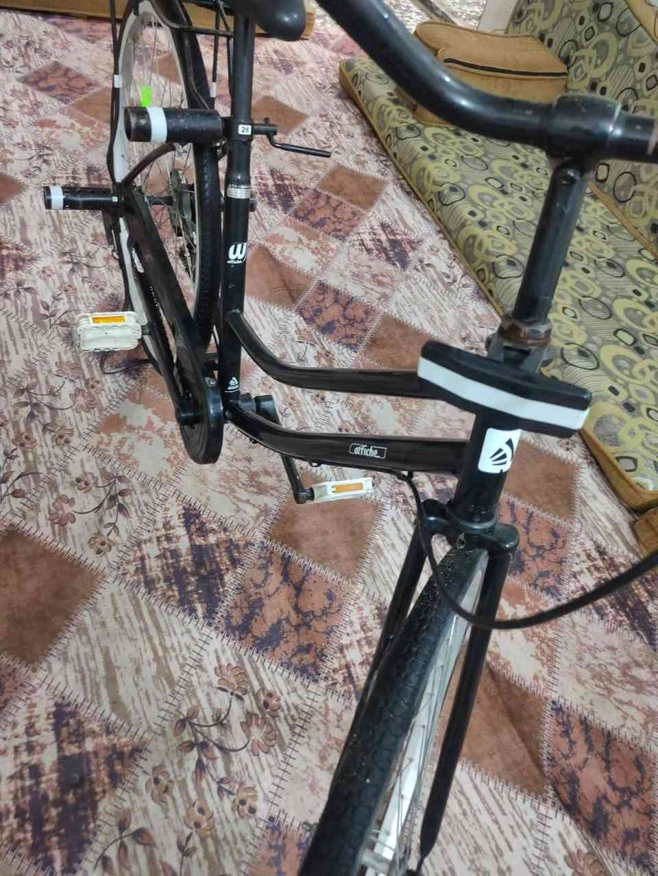 بايسكل اوفيج 🚴‍♂️
كفالة عامة من الويل للويل 

غراض كاملة 

السعر 🔥🔥130وبي مجال 

المكان كربلاء حي العامل المنطقة الثانية مقابيل العمارة الحمرة
للتواصل واتساب فقط  
الرقم ***********
