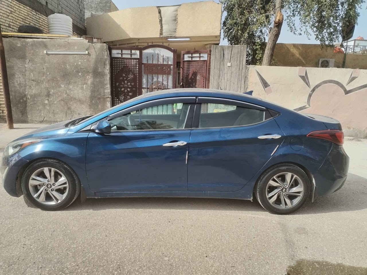 السلام عليكم للبيع النتره موديل 15رقم بابل نكليزي وهزه جديده سنويه جديده ال 30سياره  كير ومكينه وكهربائيات وحداديه وتخم تايرات وتبريد كله جاهزه تحكم ستيرن شاشه كامره مثبت سرعه سياره امريكيه حادثهه جاملغ امامي صفحت السايق وربع البنيد وبيهه جاملغ امامي عكس السايق تبديل بلعراق بيهه صبغ بدون معجون صفحت السايق وبيهه سونار موجود الاستفسار ولاتصال عل رقم ***********مكاني بابل الحصوه السعر (100)وبيهه مجال كلش قليل
