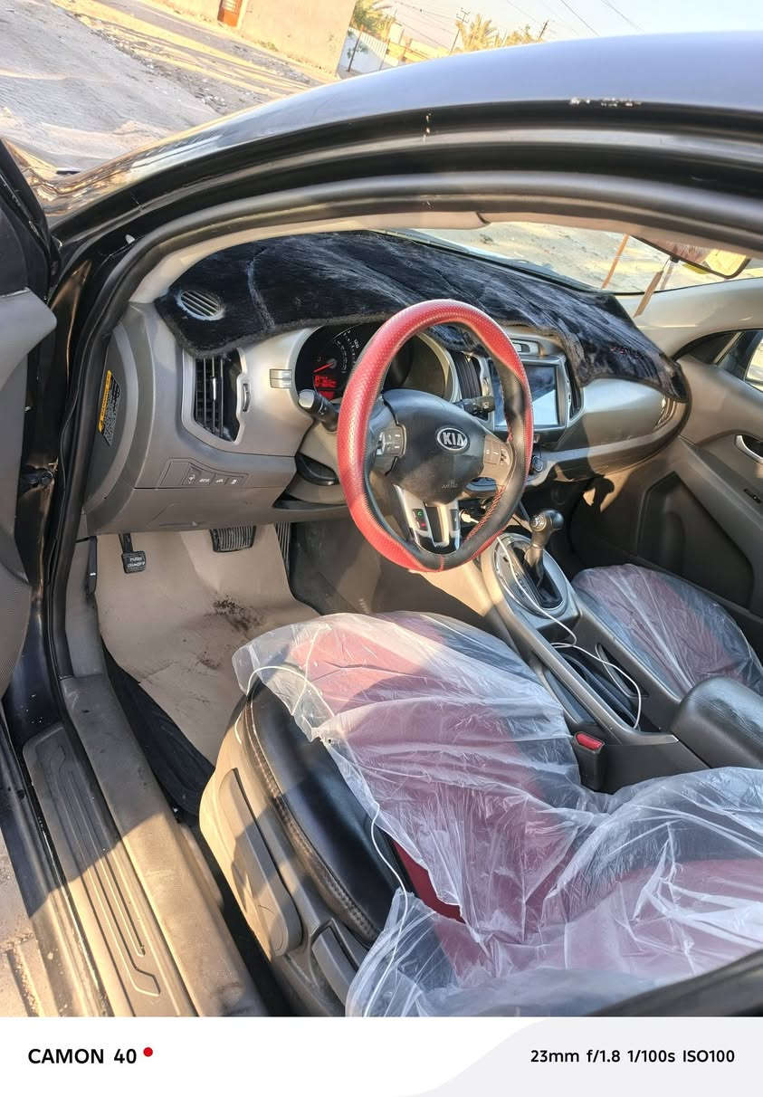 اسلام عليكم سيارة البيع اسبورتج 2016 بسامينه كبل احولك اسياره جديدة بيهه قطعتين صبغ جاملغ وبنيد اسياره كير محرك جديدة السعر 117 وبيهه مجال المكان بغداد المحموديه الرقم ***********
