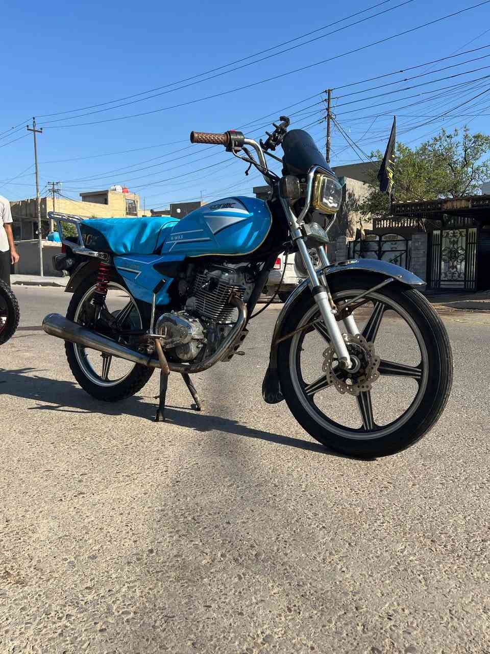 سلام عليكم دراجه للبيع سونك محرك 200cc كهربائية شغله هندر أو سلف سعر 400بيها مجال عنوان شعب نهاية حي اور 
***********
