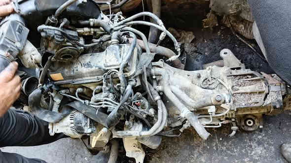 بسم الله 
كير اوتو محرك ١٨٠٠ 
محلات محمد الامين 
لبيع قطع الغيار/ كولف عضم/كولف نفخ/باسات/سيات/فنتو/
 الموقع  الساحل الايسر صناعة المعارض مقابيل المجسر قيصرية العامر
*********** واتساب
***********
