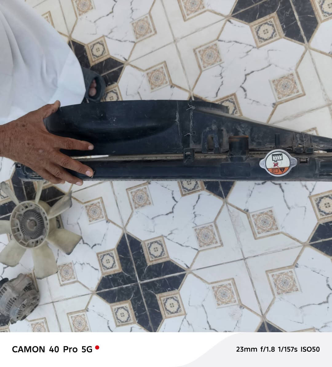 السلام عليكم اخوان عندي ذني اقراض فضختهن من سياره مال 

تفصيخ شرط الشقل بلدي مال محرك5 faef m 
***********
***********
