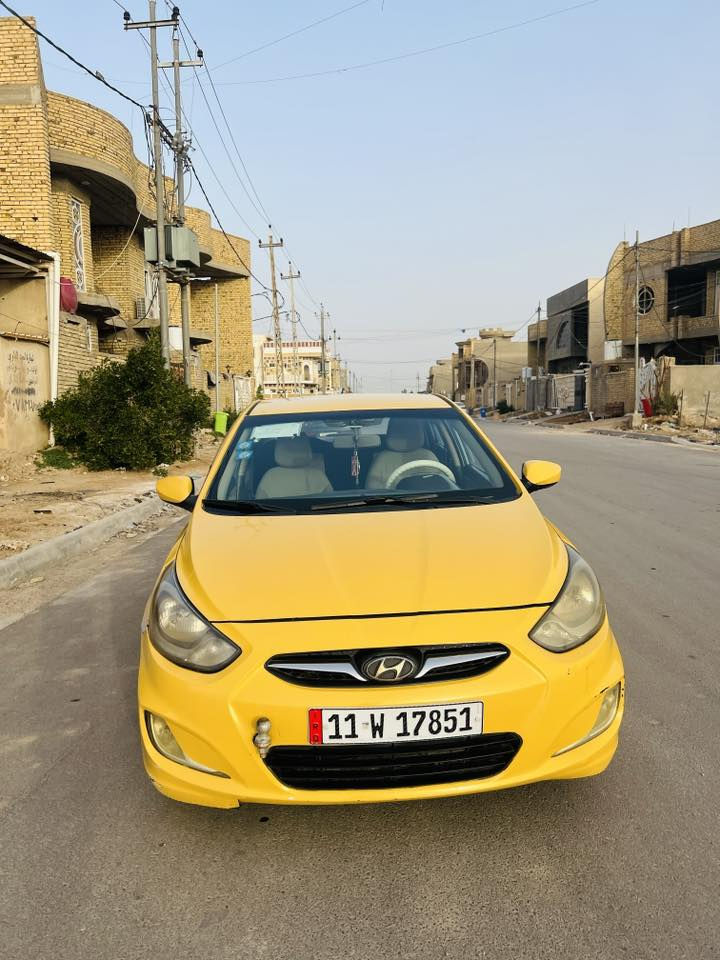 سلام عليكم اكسنت 2013 خليجي سياره بسمي مصفره  تخم تاير جديد حداديه جديده  مكينه 1600 دكشن عالي تبريد ثلج سياره خير من الله  مكان سياره كوت سعر 77 وبيه مجال غير متواجد على نت 
***********
