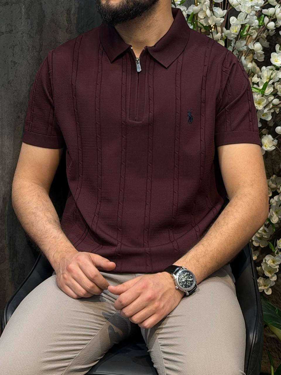 سلام عليكم شلعه كامله عدد تقريبا 30 قطعه اكثر شي قياسات S و M والابيض لا قياسات متنوعه اليريدهن يراسلني خاص او اتصال ***********
