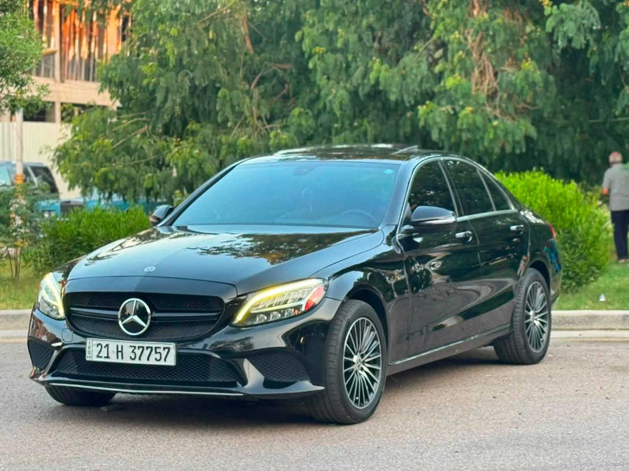 السلام عليكم ماشاء الله
Mercedes C300 2019 

رقم سليمانيه   (باسمي تحويل مباشر )

سلايد

ماشية.   55ml

داخل لدات ٦٤ لون

كشنات كهرباء

كشنات تدفئة

رادار امامي

رادار خلفي

نقطه عمياء

اوتو ستوب

حساس امامي خلفي

لايتات زينون ٨ عدسات 

جنطه كهرباء

بصمه ابواب

بصمه تشغيل

شاحن وايرلس

شاشه كار بلي

ويل ١٩ اصلي

وبعد بيها هواي مواصفات معروفه 

السياره تضليل بالسنوية

وارد امريكي حادثها فقط دعاميه خلفي ) صبغ جاملغ خلفي نصه 

بونيد كلير من امريكا  فقط بدون دواخل  (بدون ايرباك )

بارد بالباب بسيط 

المحرك والكير مكفولات من الفتح والتبديل

#السعر مناسب جداً 196

مكانها اليرموك 

للاستفسار: ***********
