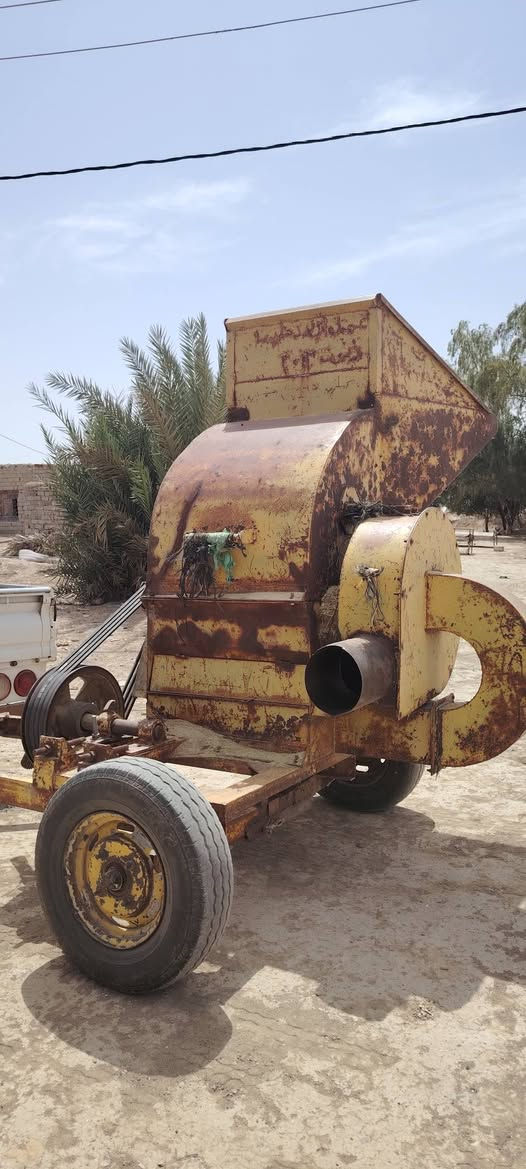 سلام عليكم كاروضه البيع خمسه قايش دبل بوربرن ٦ ريشه موديل ٢٠١٣ جاهزه للشغل سعرهاا  ١٥٠٠ وبيهاا مجال قليل للإستفسار ***********
