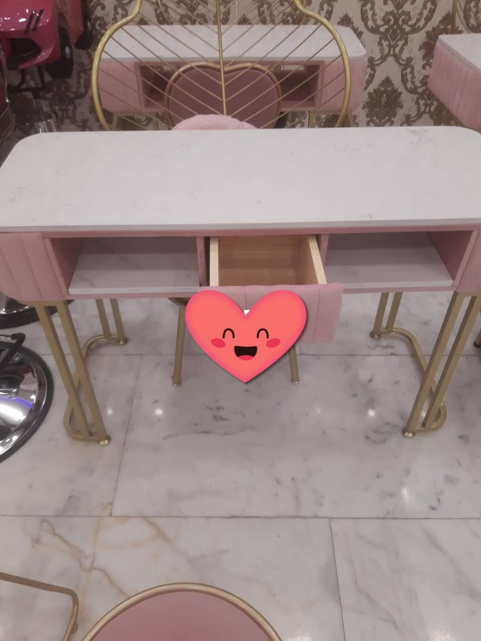 جميع انواع ميز اكرلك متوفره


**إذا كنت صاحب هذا الإعلان وتريد حذفه لأي سبب، رجاءا أرسل رسالة إلى الدعم الفني**