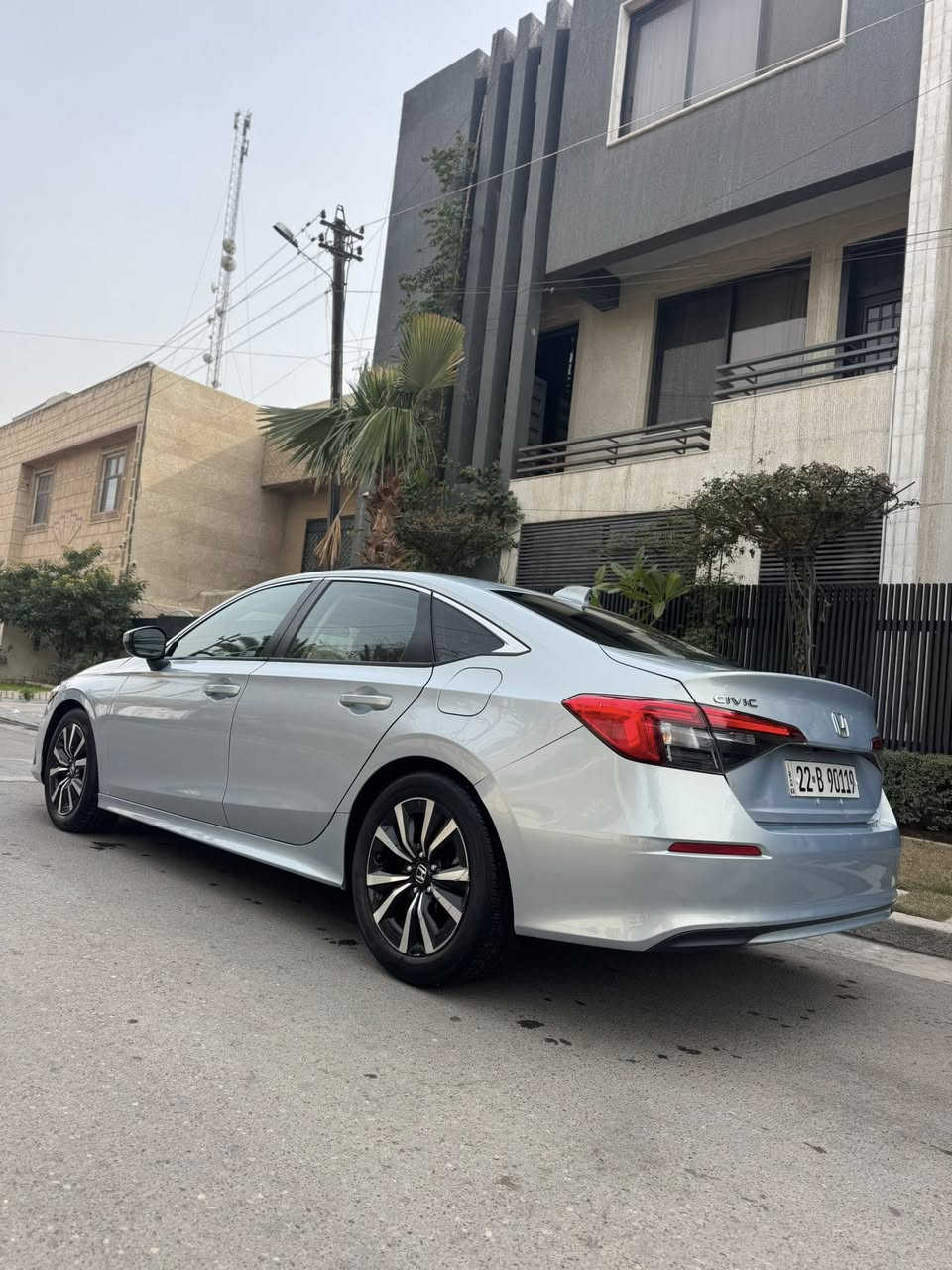 السلام عليكم
هوندا سڤيك 2022 وارد امريكي 

السيارة حادث فقط بنيد صبغ وجاملغ بارد 

ماشية 67 الف كيلو 

السيارة فول 1/1 فتحة بصمة 

رقم اربيل تحويل مباشر راعيهة من بغداد 

السيارة جديدة بمعنى الكلمة واحلى من الصور 

مكاني بغداد حي العدل الكرخ 

السعر 138 وبيهة مجال بسيط وماكو بهل السعر 

***********
