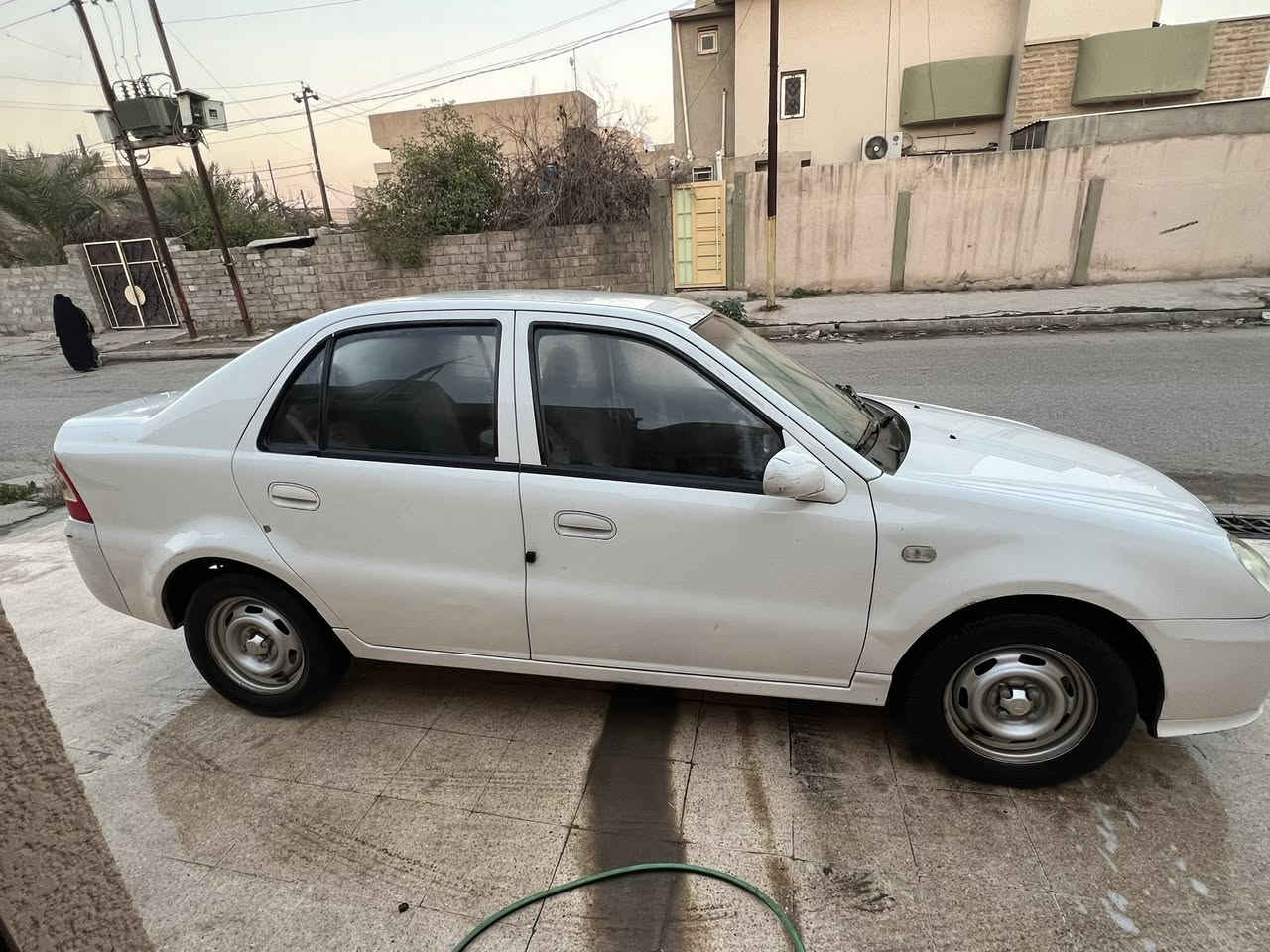 سيارة ck كلين
ماشيه 87k
محرك كير شرط 
تبريد تدفئه 
بدون صبغ 
بدون بارد 
مشروع وطني 
كاربون بنزين 
السعر 63 
الاتصال على رقم ***********
