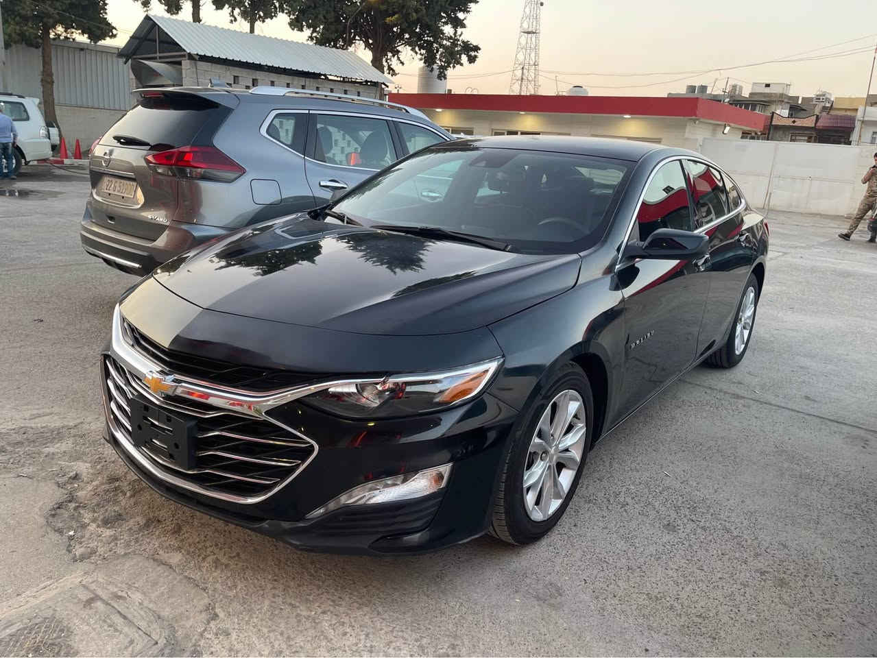 ماليبو ٢٠٢٣ lt
دوو پارجەو نيو بوياغه 
٦٦ هەزار روشتوە 
مواصفاتی فولە تەنها سلایت نیە 
نرخی ١٢٣  مەجالیکی کەم 
ژمارە کاتیە و نەشکایە 
*********** أربيل, العراق
