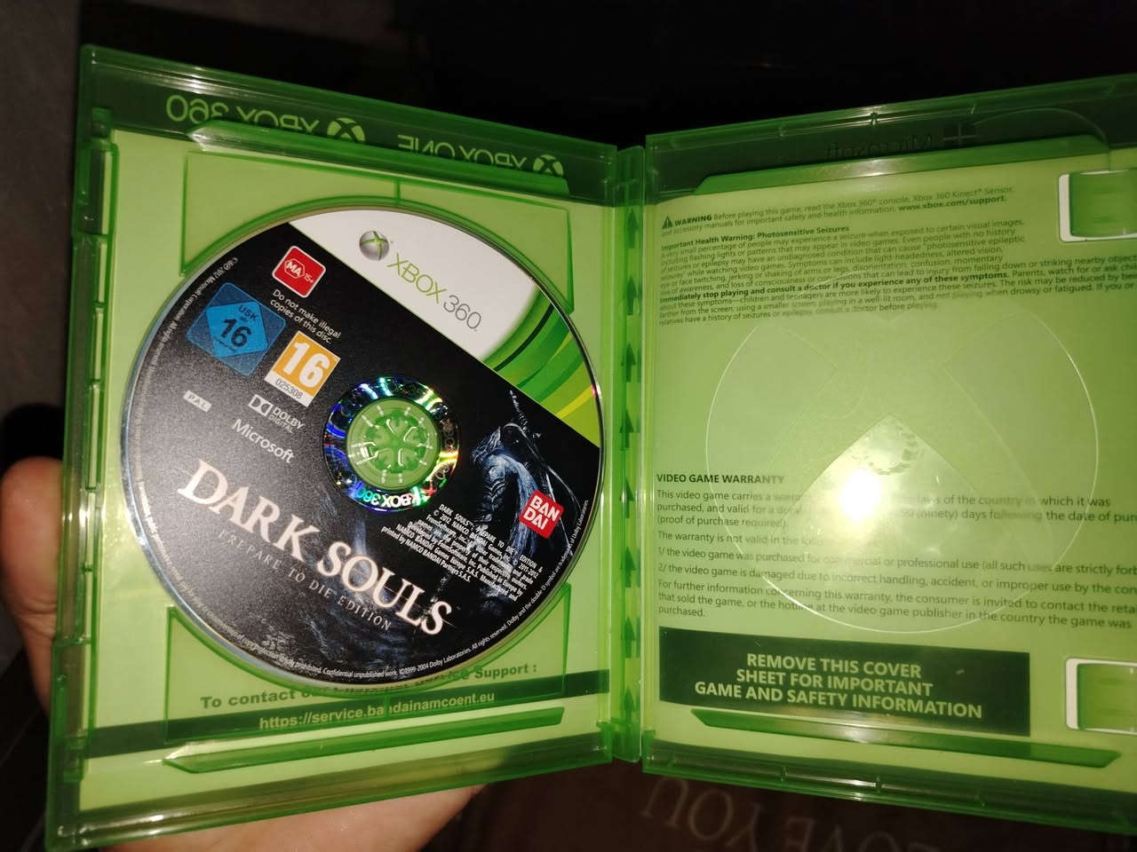 سلام عليكم جهاز اكس بوكس وان فات ذاكره واحد تيره الجهاز ملحقاته كلها اصليه بي هواي العاب مثل لعبه ريد ديد 2 واكو بي العاب يرادلهة اشتراك غيم باس والالعاب مثل هولو نايت سيلك سونغ هولو نايت الأولى وبي جي تي اي فايف وبي دوم وهواي العاب موضحة بالصوره سعر البلي دون الدركسون 125 مستعجل على بيعته والسعر بي مجال قليل لتواصل عبر رقم الهاتف *********** وسعر الدركسون 50 الف
