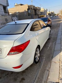 اكسنت موديل 2016 محرك 1600 رقم نجف نكليزي بأسمي سياره نضيفه  بيها رشات...