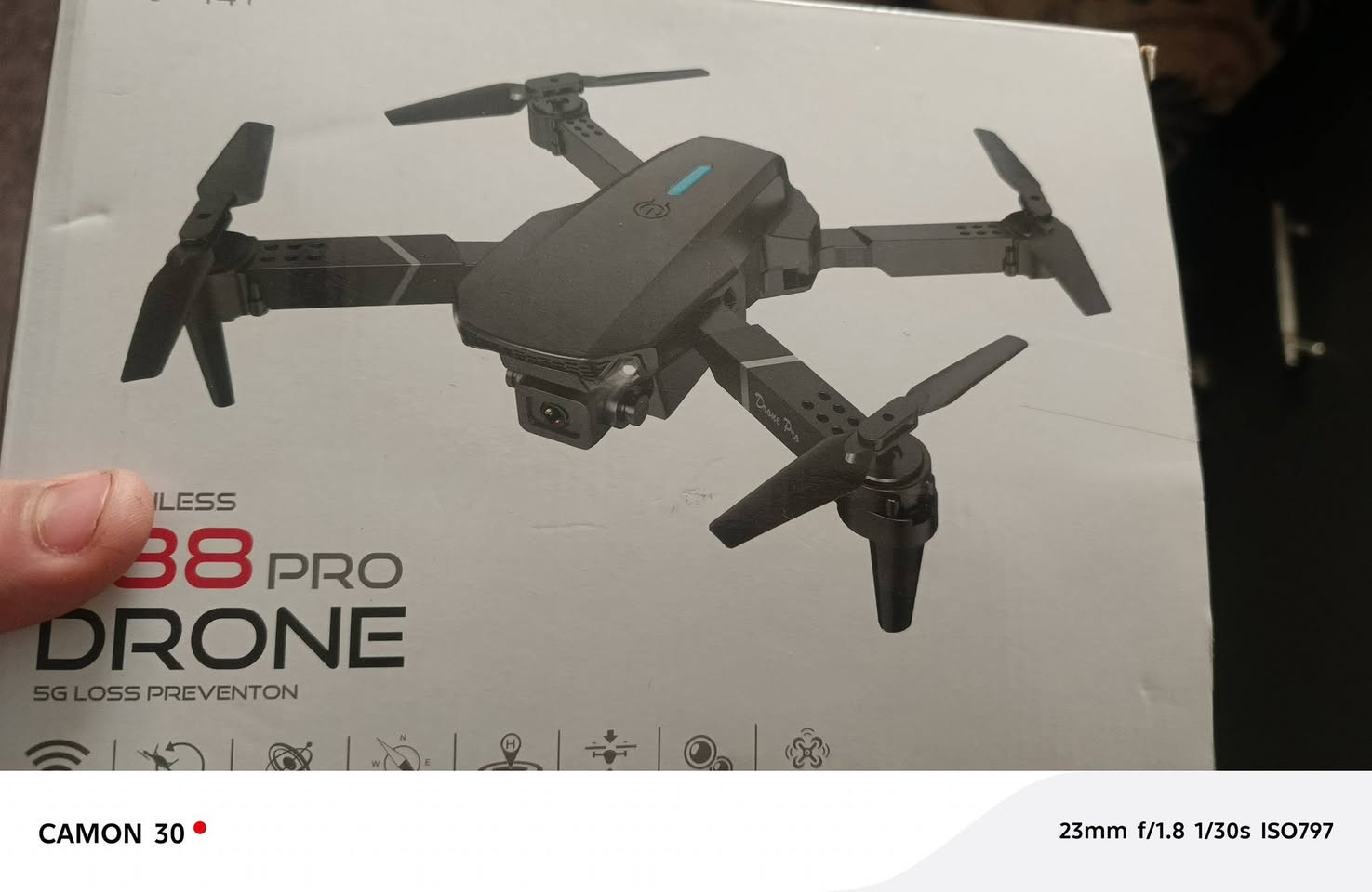 للبيع  مع  ملحقات كابل شحن  وريش حتياط


**إذا كنت صاحب هذا الإعلان وتريد حذفه لأي سبب، رجاءا أرسل رسالة إلى الدعم الفني**