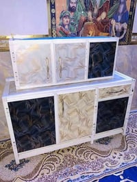 عندي كاونترات مستخدم نضيف تسكام المنيوم أي ضرر مبي نضيف جداً مكان بغدا...