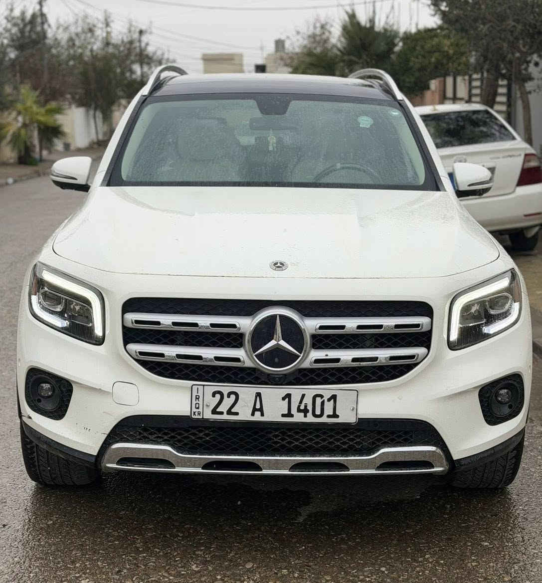 مرسيدس. :  2021  
GLB 250 
مواصفات 
حادث :- فقط جاملغ خلفي و باب صبغ
صور حدث موجود عل منشور 
ارباكت بس تكمة طالك 
سيارة مرقم اربيل 
وتحويل بشرط 

ماشيه 43الف 
سعر $228 بي مجال قليل
————————————————-
مواصفات 1/1 فول فول 
بصمه 
بانوراما 
صندوق شفت كهربائي 
تبريد مركزي 
كشن جلد 
كشن هيتر 
شاشه كبيره كاميرا 
مرايا اشاره كهربائي 
شاشه الاكتروني 
رادار امامي 
رادار خلفي 
حساسات خلفيه 
العنوان :- اربيل 
وباقي مواصفاته معروفه 
————————————
***********
***********
