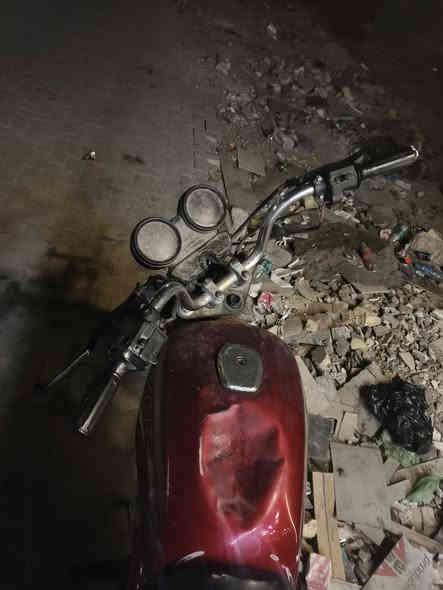 سلام عليكم
شباب بوكسر رقم وسنويه تحويل ثاني يوم 
سنويه تنتهي 2030 دراجه يرادله ترتيب سعر دراجه 950الف 
***********رقم هاتف
