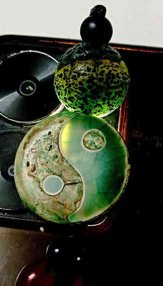 وينه اليدور. تحف التحف ومال زماط وشرط الشغل حجر الأخضر الافريقي المرصود مع حجر العقيق التبت الأنتيك نوادر فول الفول وشرط الشغل تاخذة منجم 14 ليلة وبي توكيل عام وخدام وجاهز للحمل يعمل جلب الحظ والسعادة ووفرة المال والرزق محبه وعطف طاعة قبول عگد لسان تسهيل أمور بيع وشراء جاه وجاها   يوجد توصيل ***********       ***********
