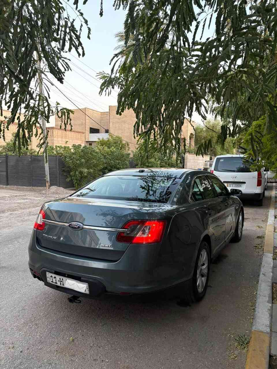 السلام عليكم فورد تورس 2010 SLT رقم بغداد الجديد بسمي حادثها من امريكة جاملغ وباب عكس السايق بدون شواصي ولغود وبيها اهنا اشكم قطعة صبغ بدون دواخل اني ابيع احزام بدون شواصي او لغد السيارة مكينة وكير خير من الله رايدها ب 95 ورقة مكاني بغداد حي الجامعة  *********** بغداد, العراق
