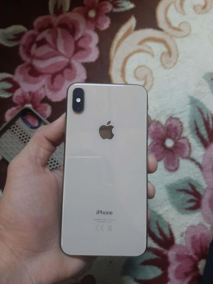 اكس ماكس مبدل شاشه وبطاريه ذاكره ٦٤الجهاز الجهاز فول  السعر ١٤٠بي مجال مكان موصل ايسر سومر تواصل على رقم ***********
