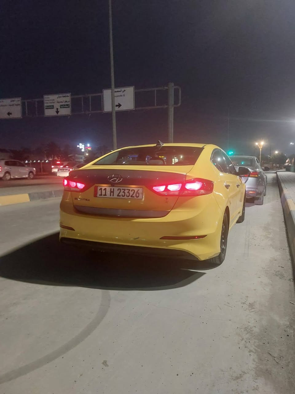 السلام عليكم
النترا موديل 2018 

بنزين +غاز منظومه جديده 

الضرر بنيد +جامرلغ حادث امريكا ..

مصلح نفسه بدون دواخل بدون ايرباك ستتم بلادي 

السياره متصرف عليها ربع كامله من كافة النواحي 

السياره بأسمي شرط التحويل سنويه لل30
السعر ..126 وبيها مجال بسيط 

العنوان..ديالى .بعقوبه .

للاستفسار..***********
