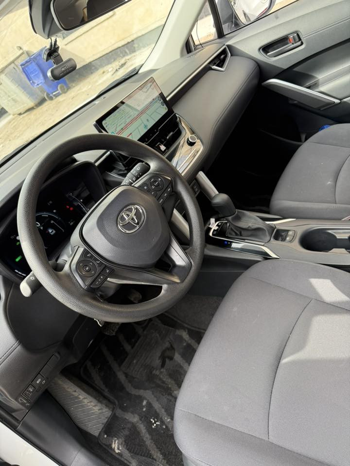 كوريلا كروس 2025  هايبرد
ماشية ١٢ الف كيلو 
ضمان شركة الحلو ٤٠٠٠٠ كيلو او سنتين 
السعر ٢٦٥٠٠
***********
