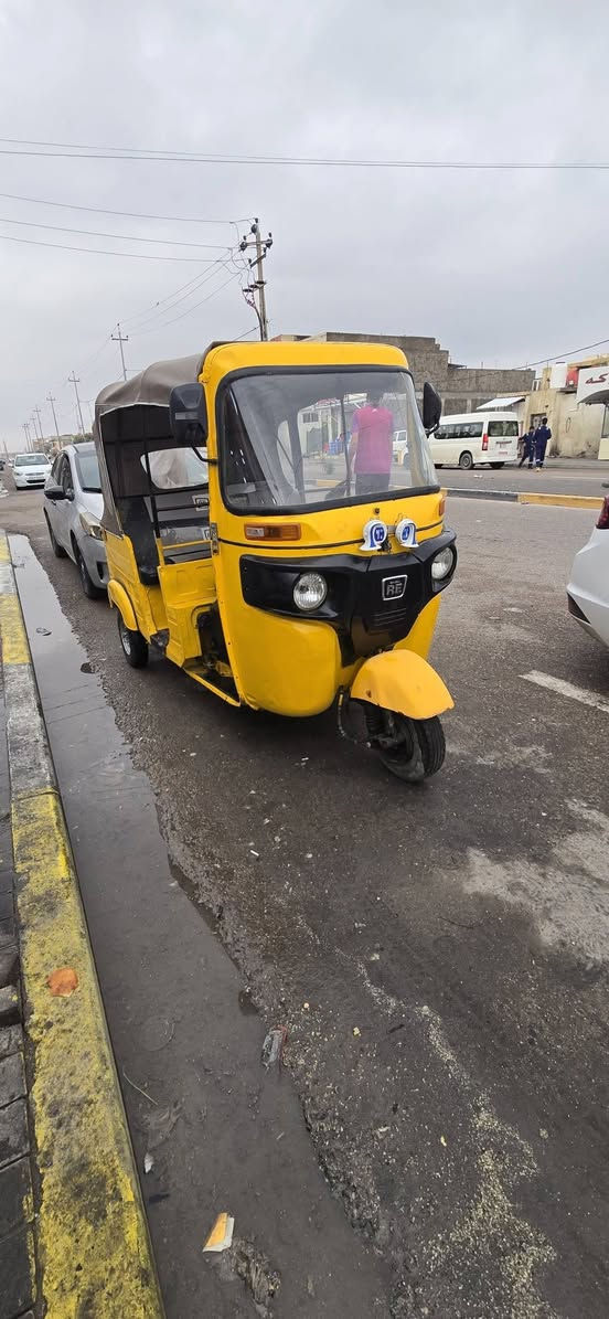 رقم وسنويه
 موديل 20
 مصبوغه 
امجفته شركه
السعر 4 مليون و 500 الف 
بيها مجال قليل
*********** واتساب فقط 
*********** اتصل فقط
