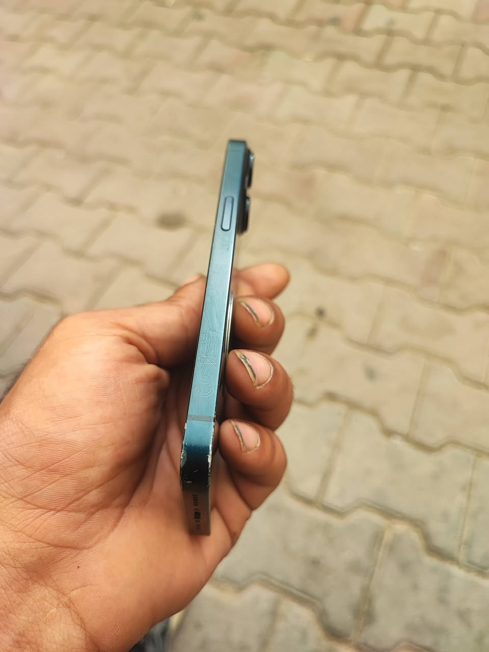 ١٤ عادي للبيع
ذاكره ١٢٨ بطاريه ٨٣ الجهاز ممفتوح أبد ولامبدل بي شي          نموذج M شرق اوسط مكان الجهاز بغداد 
نضافة الشاصي ٨٠ بلميه ضهر نضيف كلاسه بيها فطور قليله 
ممئثرات ع المس ولا ع الشاشه السعر ٤٠٠ وبي مجال 
للأستفسار :- ***********
