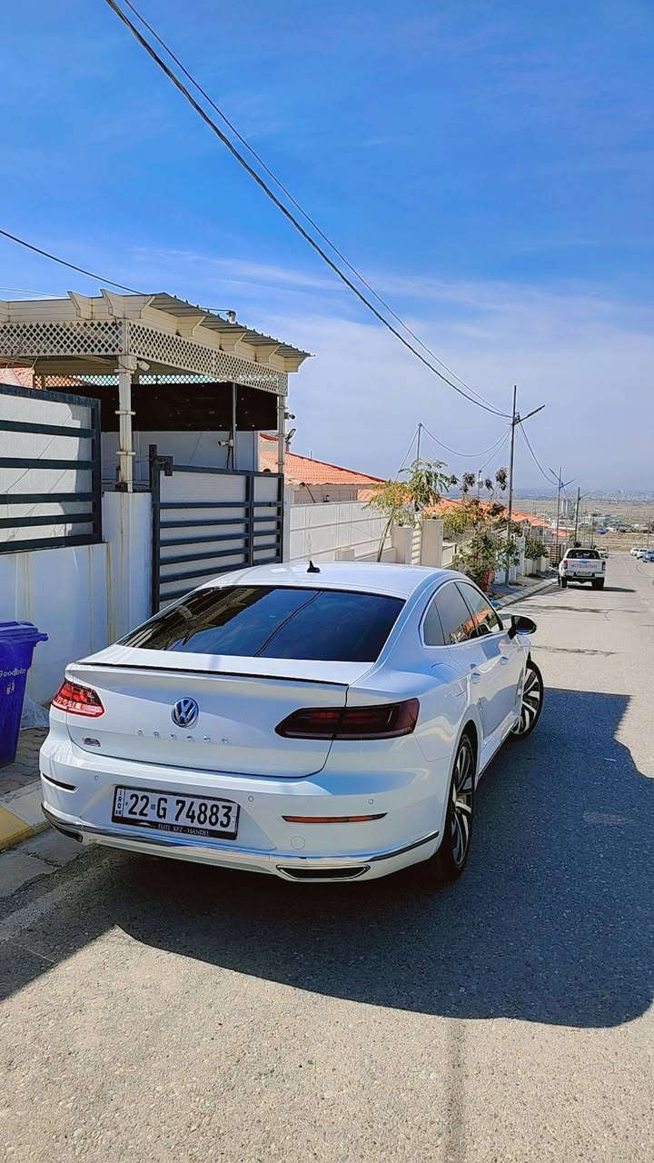 فولكسواكن آرتيون موديل2020 مواصفات آرلاين حجم المحرك 4سلندر2000توربو كتاب تضليل وسنوية جديدة وبأسمي وارد الماني كلين بدون صبغ فقط شبرين تعديل بارد بالباب
مواصفات/
إضاءة زينون مع LED
لايت متحرك
مقاعد جلد
رادار امامي وخلفي
حساسات360درجة
نظام صوت
تدفئة مقاعد
تبريد قطعتين
شاشة كبيرة
تحديد سرعة وتحديد مسار
اوتو هولد
ويل مميز اسود حجم كبير
مواصفات مميزة بعد
سيارة جاهزة ونظيفة دينار مابي مصروف وبالعافية على يأخذها
سعر 218 $  وبيها مجال للاستفسار الاتصال على***********
