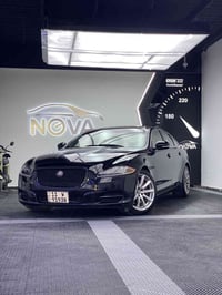 شنو عندك همر للمراوس جاكوار xj موديل 2012 رقم بغداد بأسمي كفالة عامة م...