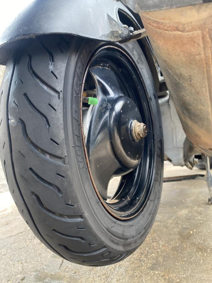 ماكس مضلع 2014 كفاله عامه ختم واحد شلعه معدل تخم تاير ناقصها الشاشه يرادلها برمجه كهربائيات كلها شغاله الشراي يتصل مكاني بغداد ***********
