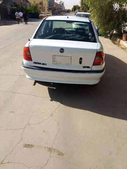 اوبل استرا ١٩٩٣ مشروع وطني سنوية ٢٨ ضرر صندوق السياره وصبغ بونيد وهلالات رقم كركوك السعر ٣٨ ورقة الاتصال  ***********
