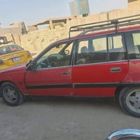 اوميغا ستيشن • ١٩٩٢ • اوتوماتيك