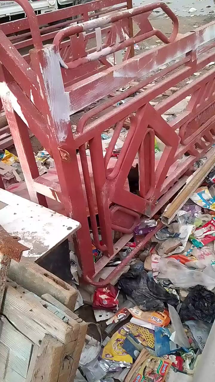 السلام عليكم محجر كيه حمل لبيع السعر  300 وبي مجال


**إذا كنت صاحب هذا الإعلان وتريد حذفه لأي سبب، رجاءا أرسل رسالة إلى الدعم الفني**