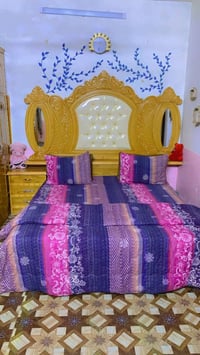 غرفة أخشاب صاج عراقي اصلي درجة اولي جديدة استخدام ٥ اشهر فقط للاستفسار...