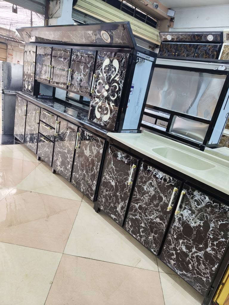 كاونترات المنيوم  شغل موصل 
العنوان موصل الجانب الأيمن شارع النبي شيت معرض الإمارات *********** واتساب 
*********** موصل, نينوى
