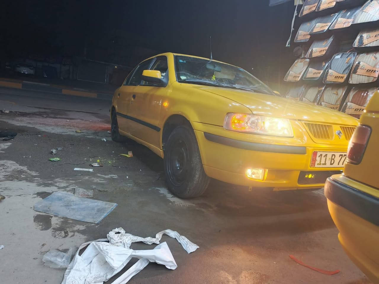 السلام عليكم
سمند 2011
مكينه وكير كفاله عامه
سعر ٣٨وبيها مجال
اتصل ودلل ممتواجد عل فيس ***********  علاء٠
