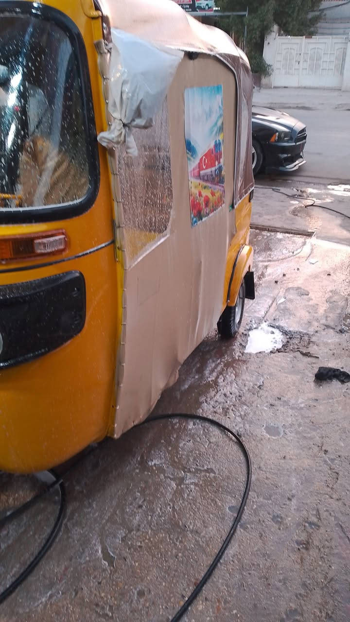 سلام عليكم تكتك موديل 21شهر تاسع حلوه نضيفه ومرتبه مكينه ما مفتوحه فقط قبق ولفات عل لبلاد كهربائيات كامله تكتك كامله بيها ضربه بل لغد خفيفه  الايسر ومعمر تعمير حلو عنوان بغداد شعب حي البساتين؟ ***********
