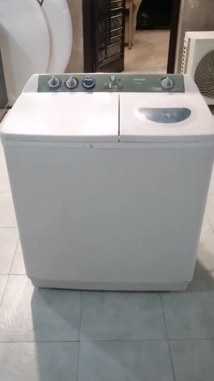 سلام عليكم  السعر 90 استعمال قليل


**إذا كنت صاحب هذا الإعلان وتريد حذفه لأي سبب، رجاءا أرسل رسالة إلى الدعم الفني**